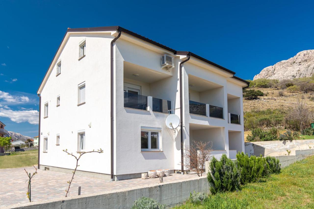 Apartments Augustinovic Baška Екстериор снимка