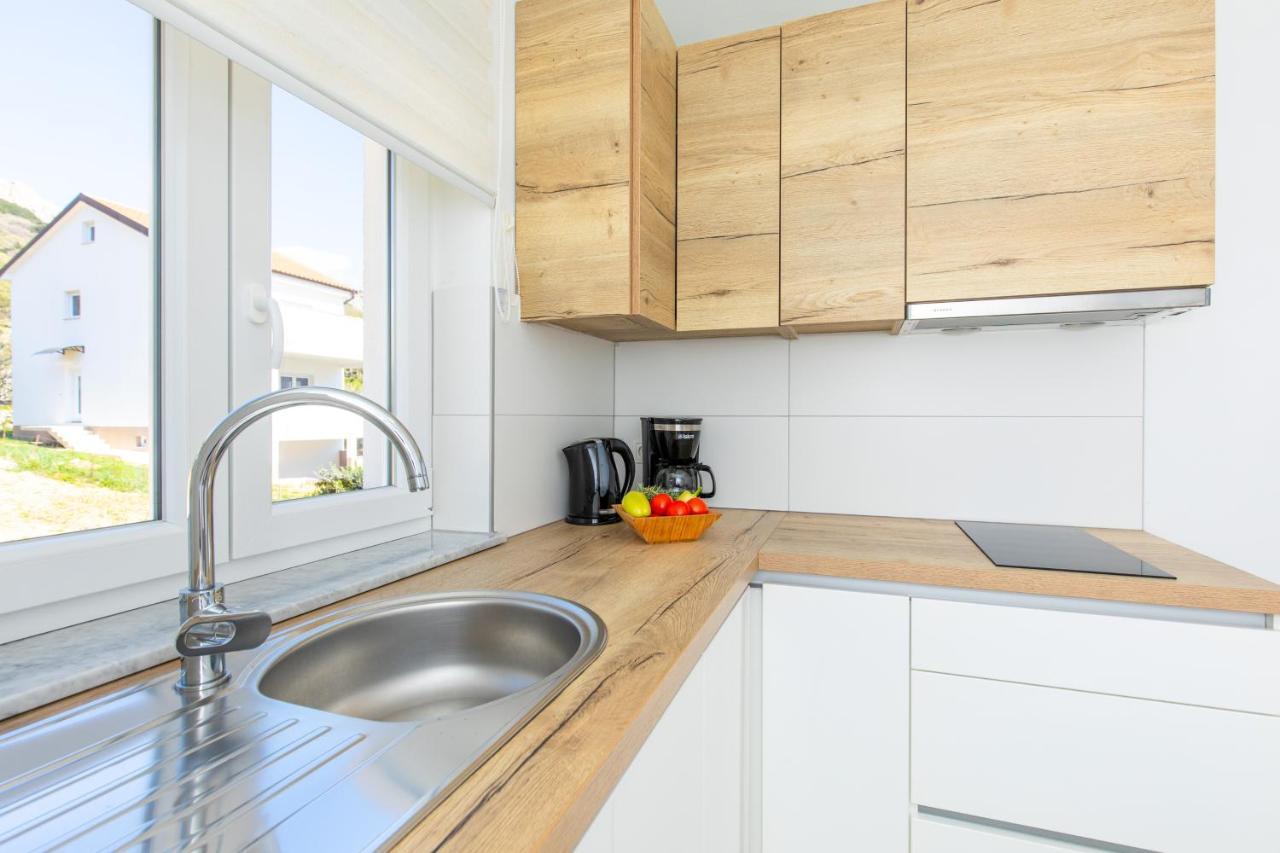 Apartments Augustinovic Baška Екстериор снимка
