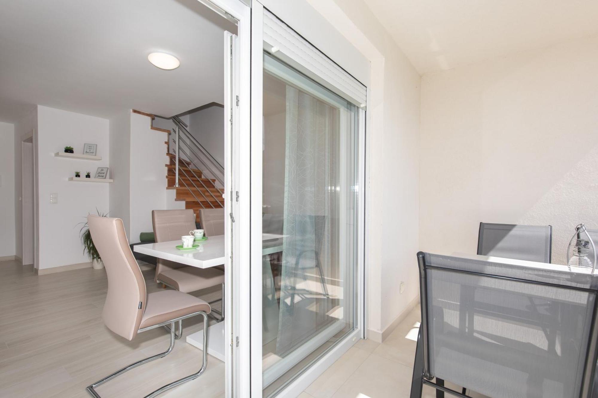 Apartments Augustinovic Baška Стая снимка